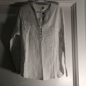 White long sleeve top